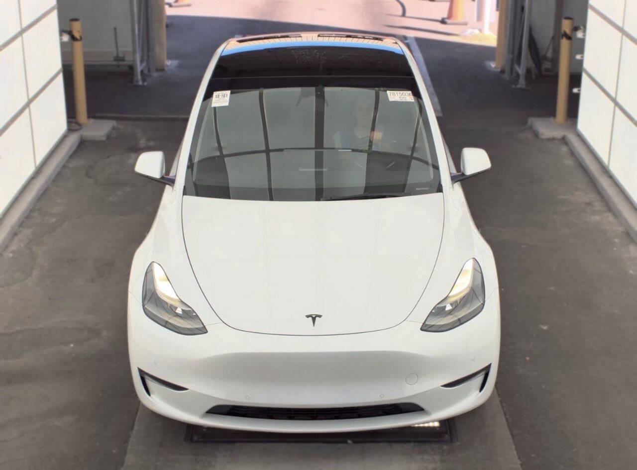 Used 2022 Tesla Model Y Performance AWD/4WD image 4