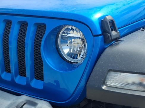 Used 2022 Jeep Wrangler Unlimited Sport AWD/4WD image 10