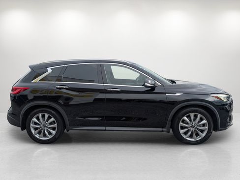Used 2020 INFINITI QX50 Luxe w/ Cargo Package AWD/4WD image 4