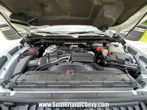 Used 2025 GMC Sierra 2500 AT4 AWD/4WD image 63