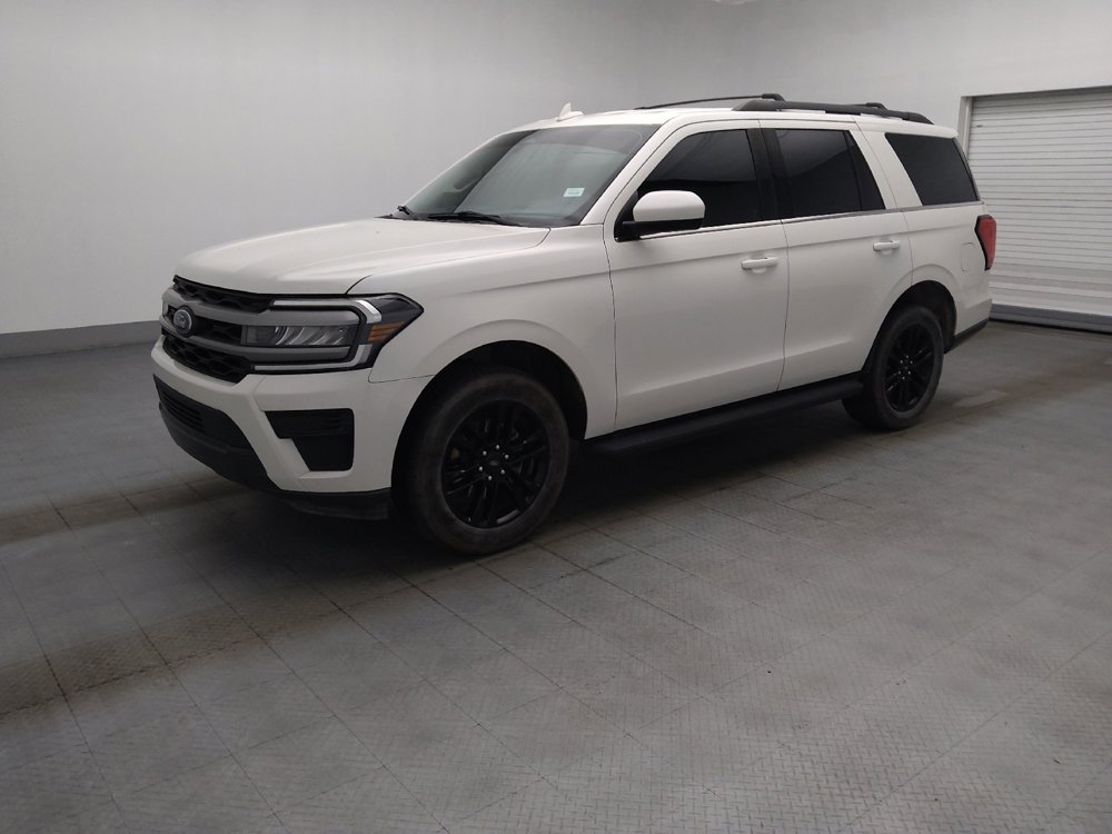 Used 2022 Ford Expedition XLT RWD image 2