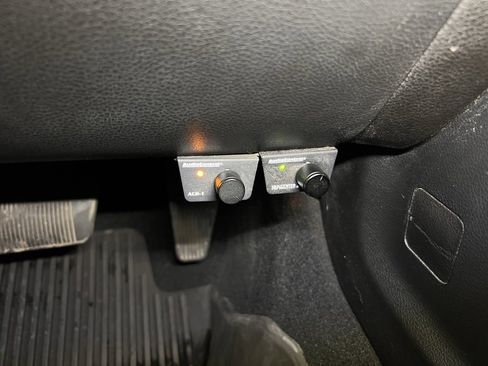 Used 2020 RAM 3500 Limited image 25