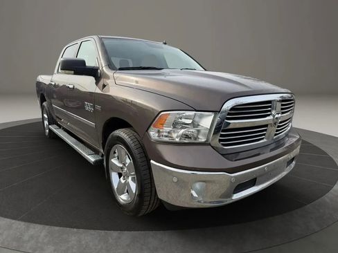 Used 2018 RAM 1500 Big Horn AWD/4WD image 3