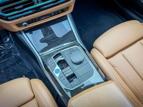 Used 2023 BMW i4 eDrive35 w/ Premium Package image 36