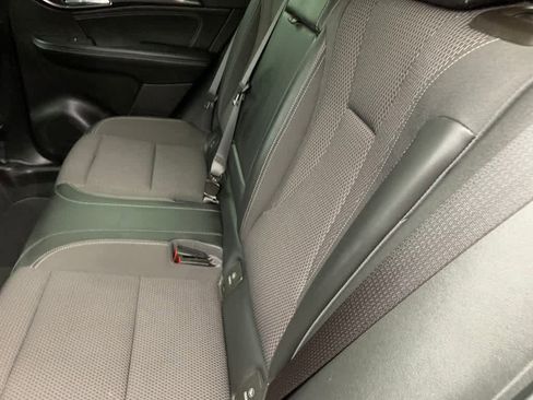 Used 2023 Buick Envision Preferred AWD/4WD image 19