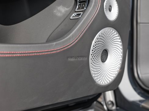 Used 2023 Bentley Continental GT Mulliner image 12