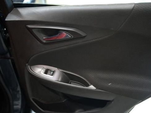 Used 2021 Chevrolet Malibu RS FWD image 35