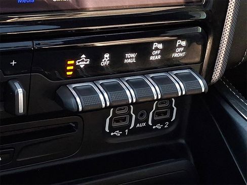 Used 2019 RAM 1500 Limited image 20