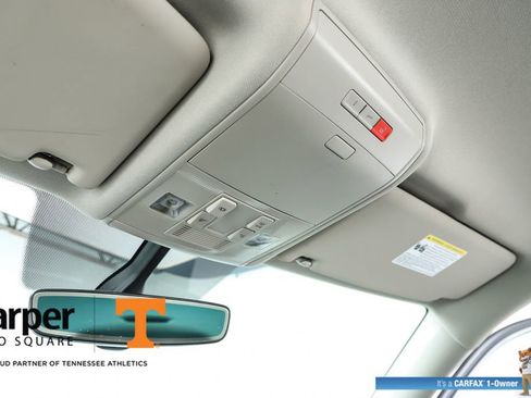 Used 2022 Volkswagen Atlas SE image 64