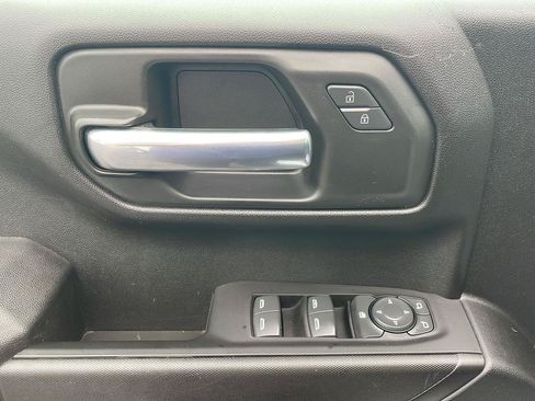 Used 2025 Chevrolet Silverado 1500 W/T w/ WT Value Package AWD/4WD image 11