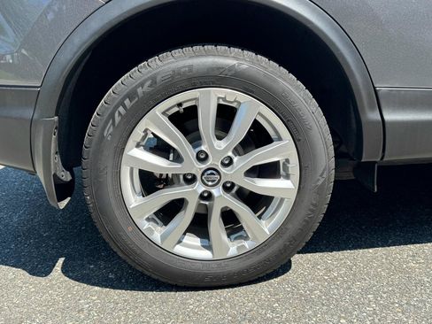Used 2022 Nissan Rogue Sport SV FWD image 23