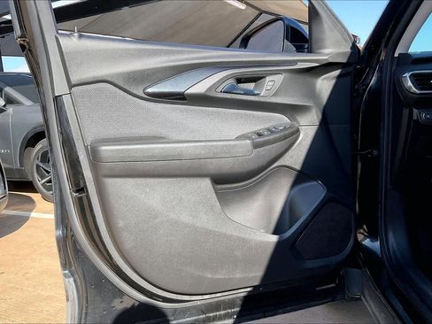 Certified 2023 Chevrolet TrailBlazer LT w/ Convenience Package image 20