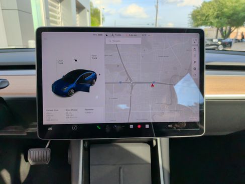 Used 2020 Tesla Model 3 Long Range AWD/4WD image 21