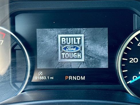 Used 2018 Ford F150 Lariat w/ Equipment Group 502A Luxury image 13