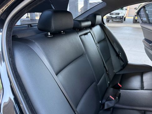 Used 2008 BMW 328i Sedan RWD image 18