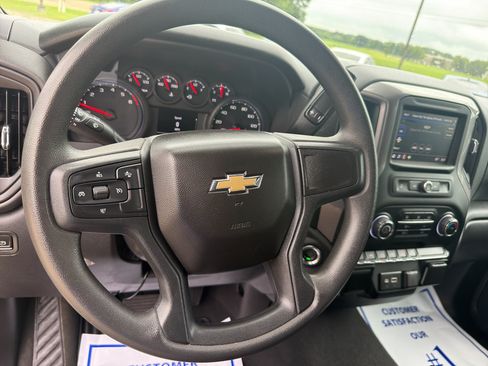 Used 2022 Chevrolet Silverado 1500 Custom w/ LPO, Dark Essentials Package AWD/4WD image 14