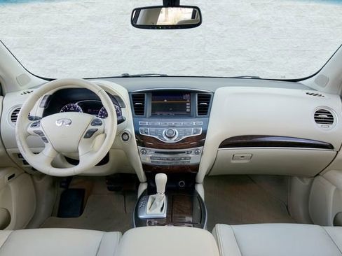 Used 2013 INFINITI JX35 FWD w/ Premium Pkg image 7