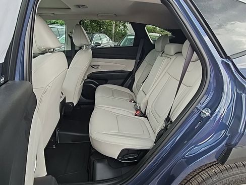 Used 2025 Hyundai Tucson SEL FWD image 32