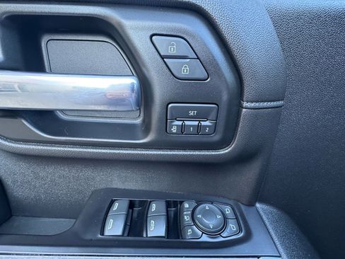 Used 2020 Chevrolet Silverado 2500 LTZ w/ LTZ Texas Edition image 26