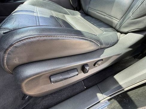 Used 2017 Honda CR-V Touring image 25