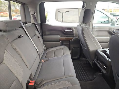 Used 2019 Chevrolet Silverado 1500 RST image 8