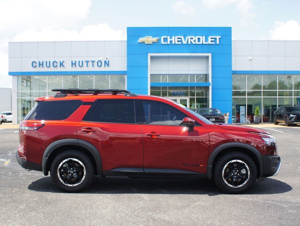 Used 2025 Nissan Pathfinder Rock Creek AWD/4WD image 1