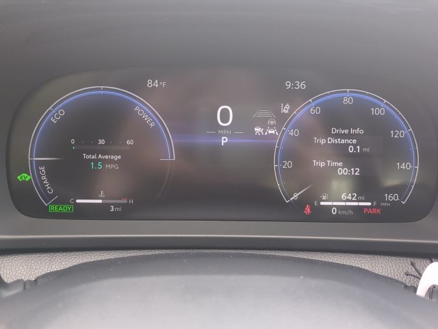 Used 2025 Toyota Crown AWD/4WD image 26
