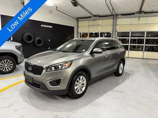 Used 2017 Kia Sorento FWD 360° Tour