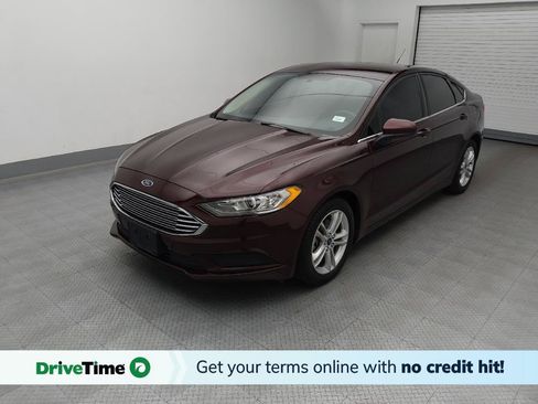 Used 2018 Ford Fusion SE w/ Fusion SE Technology Package FWD image 1