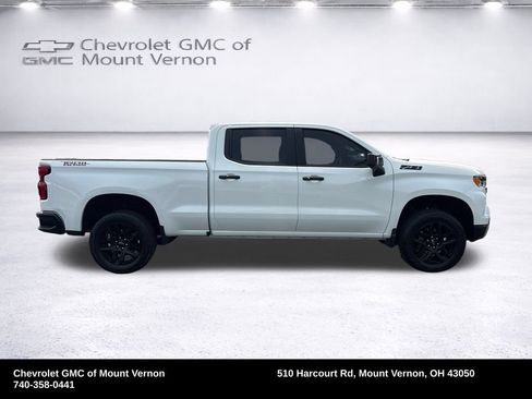 Used 2023 Chevrolet Silverado 1500 LT Trail Boss w/ Convenience Package II AWD/4WD image 8
