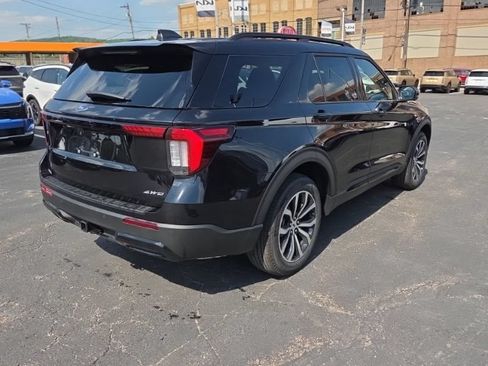 New 2026 Ford Explorer ST-Line AWD/4WD image 7
