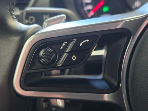 Certified 2018 Porsche 718 Cayman S image 38