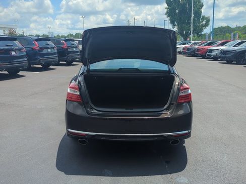 Used 2017 Honda Accord Sport image 6