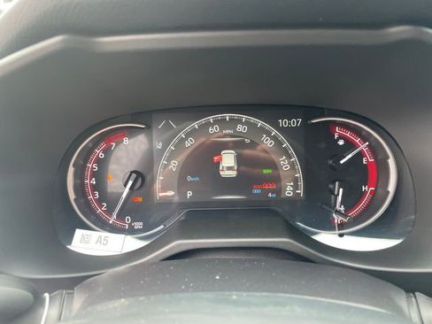 New 2025 Toyota RAV4 XLE Premium image 28