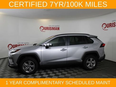 Used 2024 Toyota RAV4 XLE FWD image 5