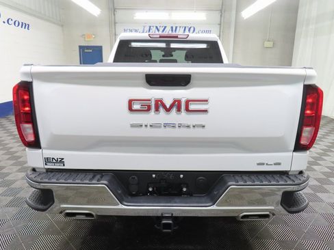 Used 2024 GMC Sierra 1500 SLE w/ X31 Off-Road Package image 30