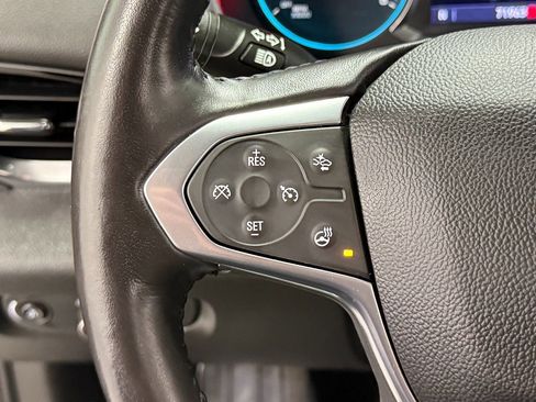 Used 2020 Chevrolet Traverse LT w/ Driver Confidence II Package image 18