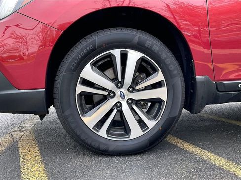 Used 2019 Subaru Outback 2.5i Limited w/ Popular Package #2 AWD/4WD image 10