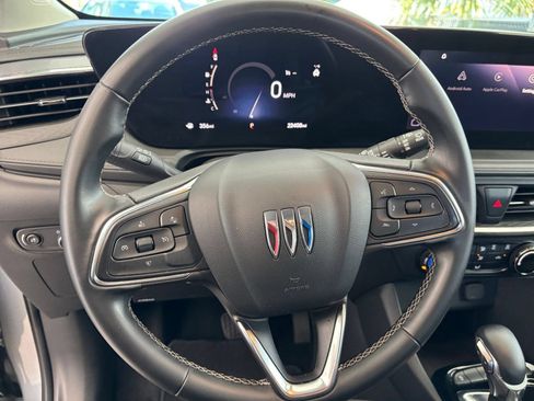 Used 2025 Buick Encore GX Preferred FWD image 28