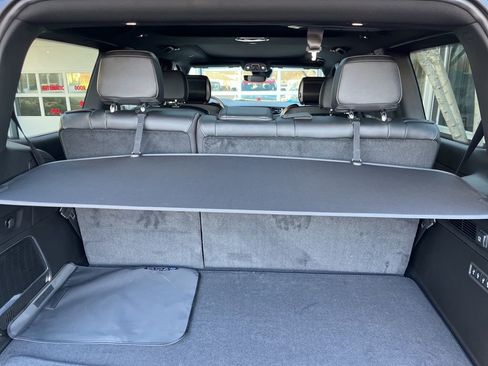 New 2026 Jeep Grand Wagoneer Limited image 41