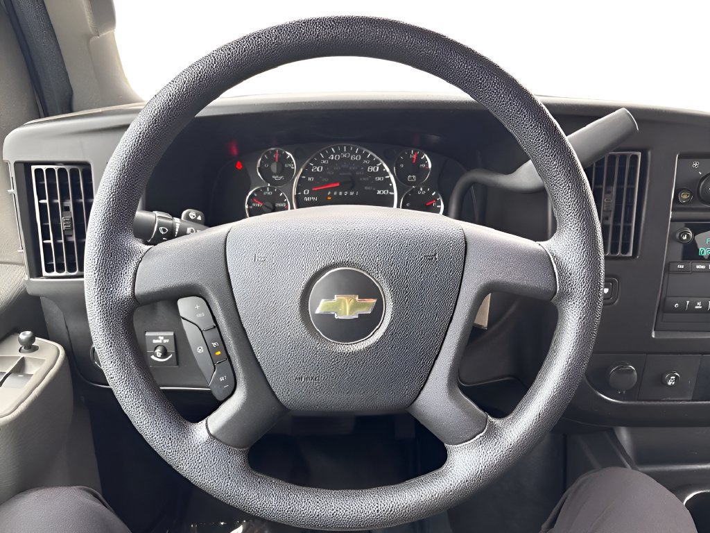 Used 2023 Chevrolet Express 3500 LS RWD image 16