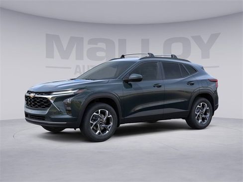 New 2026 Chevrolet Trax LT image 8