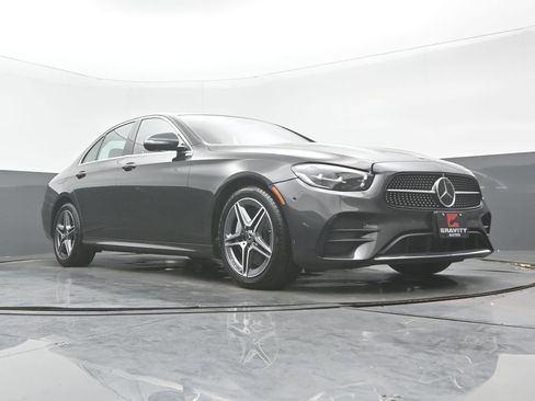 Used 2023 Mercedes-Benz E 350 4MATIC Sedan w/ Premium Package image 27
