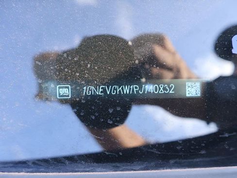 Used 2023 Chevrolet Traverse LT image 44