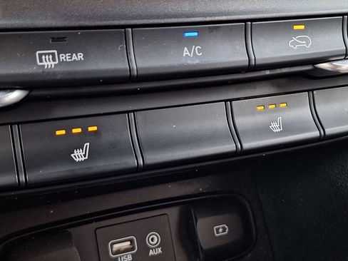 Used 2020 Hyundai Santa Fe SEL image 24