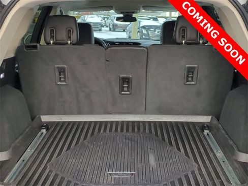 Used 2018 Cadillac XT5 Luxury w/ Driver Awareness Package image 35