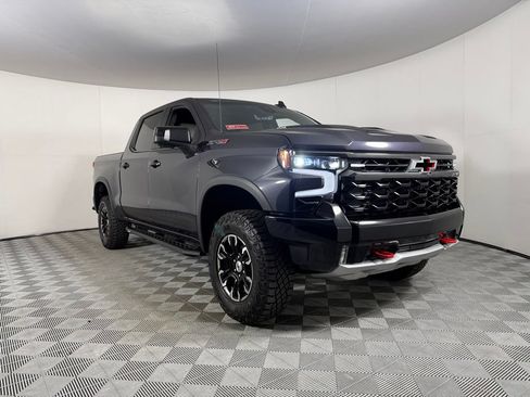 Used 2024 Chevrolet Silverado 1500 ZR2 w/ Technology Package AWD/4WD image 4