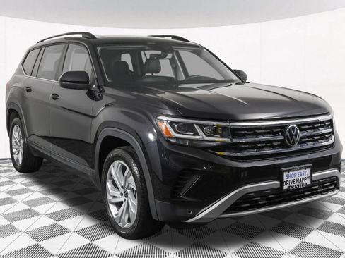 Used 2023 Volkswagen Atlas SE w/ Panoramic Sunroof Package AWD/4WD image 14