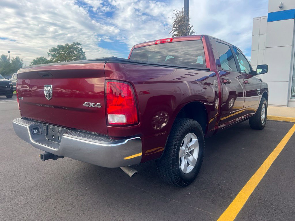 Used 2021 RAM 1500 Classic SLT AWD/4WD image 9