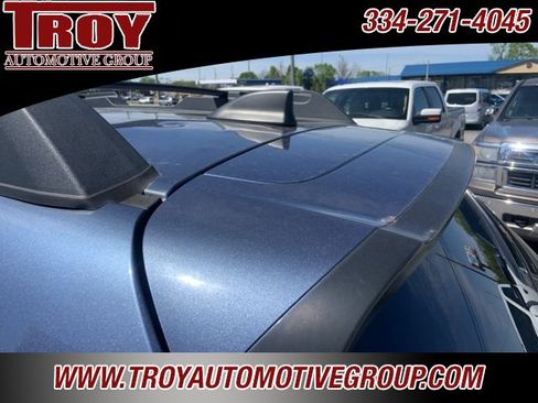 Used 2017 Subaru Outback 2.5i Limited image 16